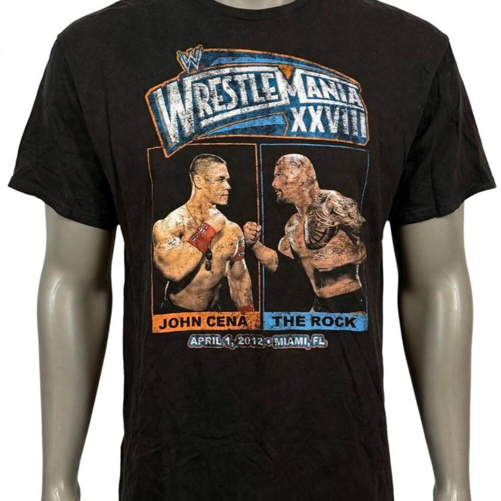 WWE WrestleMania 28 Shirt L John Cena vs The Rock XXVIII April 1 2012 Miami
